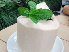 新鲜椰子汁-simply thai天泰(静安嘉里中心店)