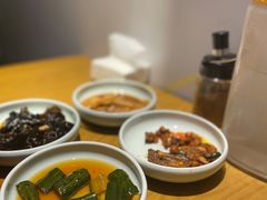 开胃小菜-泥炉烧肉师(新街口金銮巷店)