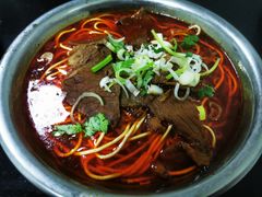 -薛记襄阳香辣牛肉面(平安路店)