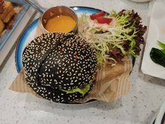 -明记港式烧腊茶餐厅(下沙店)