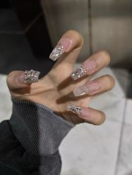 -Pink You美甲洗眉纹绣定制中心