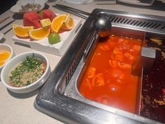 -海底捞火锅鲜切牛肉主题店(长寿路店)