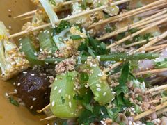 -上上签·冷锅串串(六灌路店)