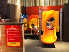 大堂-麦当劳(龙之梦购物中心店)