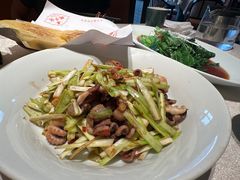 -鸽子侯·家宴·平价海鲜(绿地店)