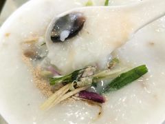 皮蛋瘦肉粥-麦奀云吞面世家(中环店)
