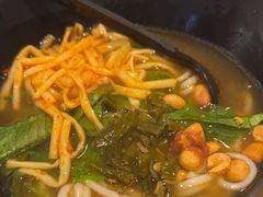 -桂在香知桂林米粉(南岗松雷店)