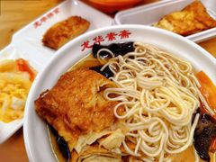 -龙华寺