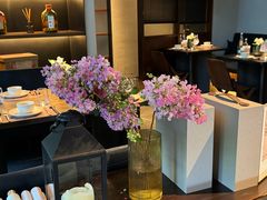 -九月里.自由花园餐厅