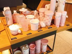 零售区-星巴克(青岛黄岛家佳源分店)