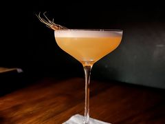 -三两三民谣咖啡清吧