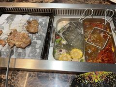 -牛里牛气· 榴莲海鲜鲜牛肉自助火锅·烤肉(横岗店)