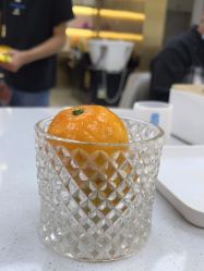 -虫二·专注健康烫染沙龙