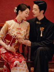 点击看大图 -至臻微拉婚纱摄影