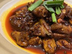 -野山舂·贵州现舂酸汤牛肉(东山店)