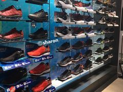 -李宁(大宁国际旗舰店)