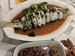 -龙船人海鲜城(长治路店)