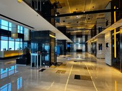 -上海龙之梦万丽酒店