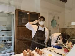 -VERIE BAKEHOUSE