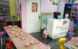 -泥娃娃DIY陶吧(易生活购物公园店)