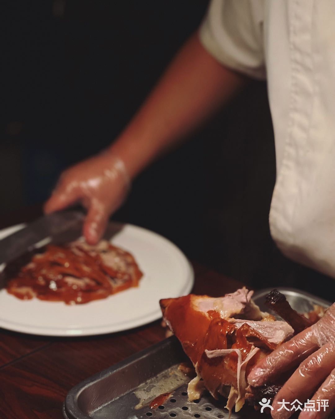 京城最美的天鹅酥！亮马河畔高端宴请首选地