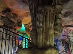 -泰安地下龙宫景区