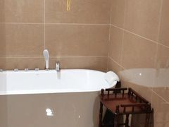 -花湖会所·高端水疗商务泡浴SPA(高新店)