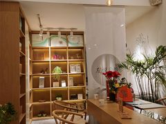 -左悦·艾灸调理·推拿按摩·精油SPA(卓悦汇店)