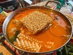 -迷你椰·泰式大排档(虹口店)