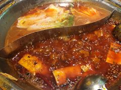 -老房老舍重庆火锅(假日城市店)