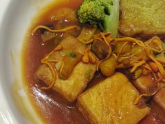 -花溪雨·森林餐厅(石基店)