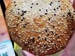 甜大饼-弄堂咪道-饭香·面香·馄饨香(兴梅店)