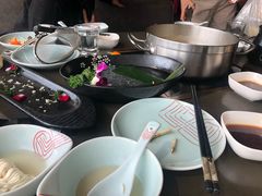 -捞王锅物料理(上海世茂广场店)