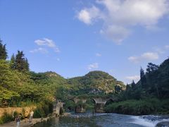 -高荡千年布依古寨旅游景区