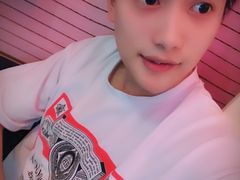 -自由港KTV(王子公主金平店)