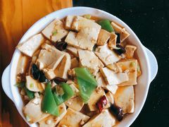 -北京龙庆四季香农家饭庄·灶台鱼·碳烤虹鳟鱼(龙庆峡店)