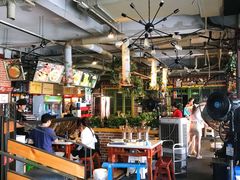 大堂-钢管厂歆瑞源油卤串串香(春熙路太古里店)