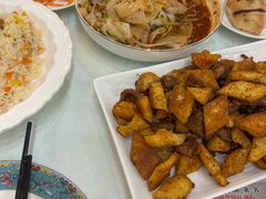 -汗腾格里·风味餐厅(新疆驻京办店)