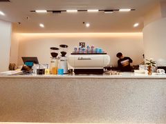 -HUGS coffee(东区店)