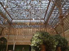 -乐蓬马歇百货公司(Rive Gauche)