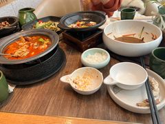 -云海肴·汽锅鸡·云南菜(浦江欢乐颂店)