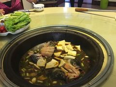 -姥家大锅台水库渔家