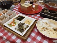 -王村姑老土炕莜面村(桥东店)