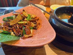 -云海肴·汽锅鸡·云南菜(天山百盛优客店)