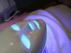 -苑苑vbeauty科技美容SPA