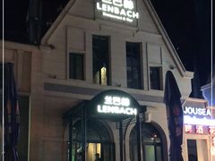 -LENBACH兰巴赫西餐啤酒坊(大连东港店)