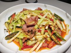 -乔一乔怪味干锅(东升店)