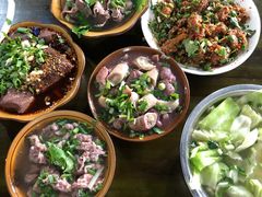 -小杨翘脚牛肉