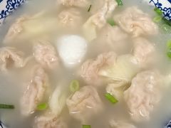 鱼汤馄饨-刘长兴(三牌楼店)