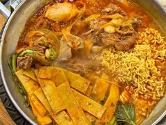 -喇喇排骨火锅·传统韩式脊骨汤(望京西园总店)